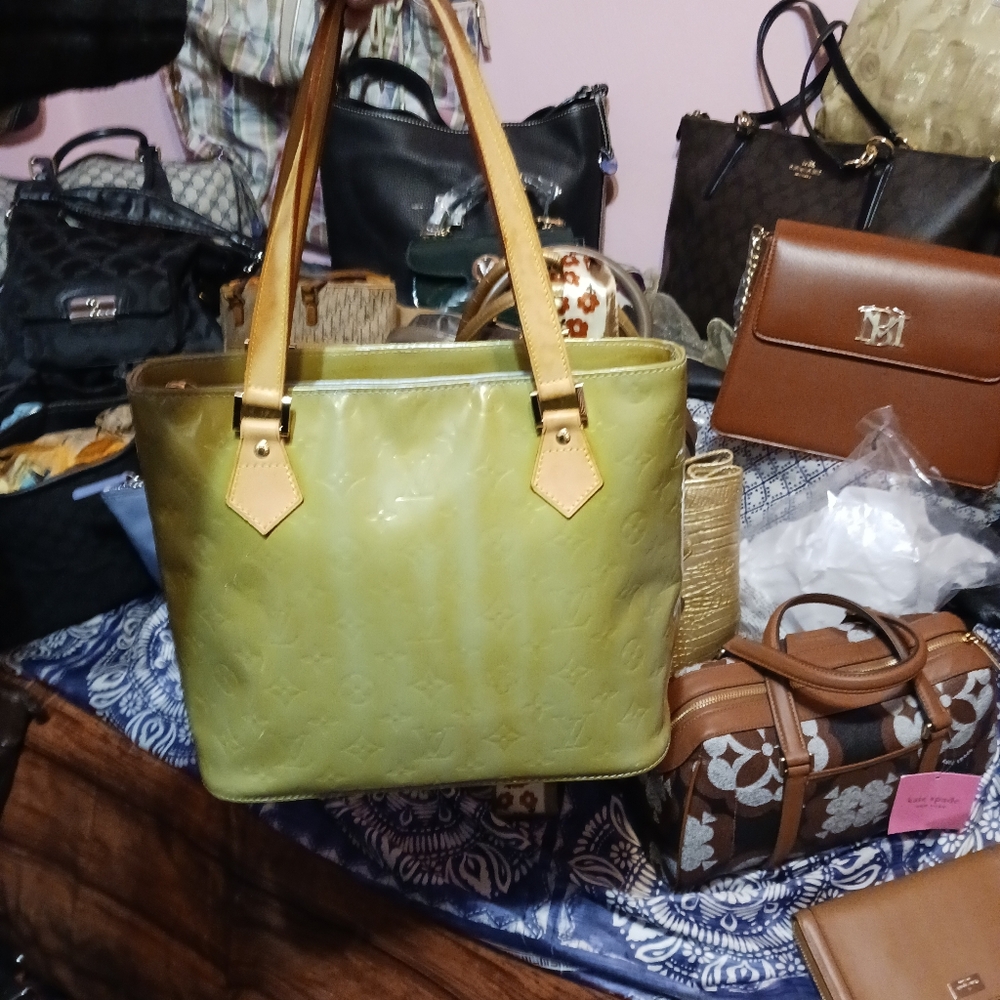 Louis Vuitton Vernis Houston baby blue and green bag - Picture 1 of 12